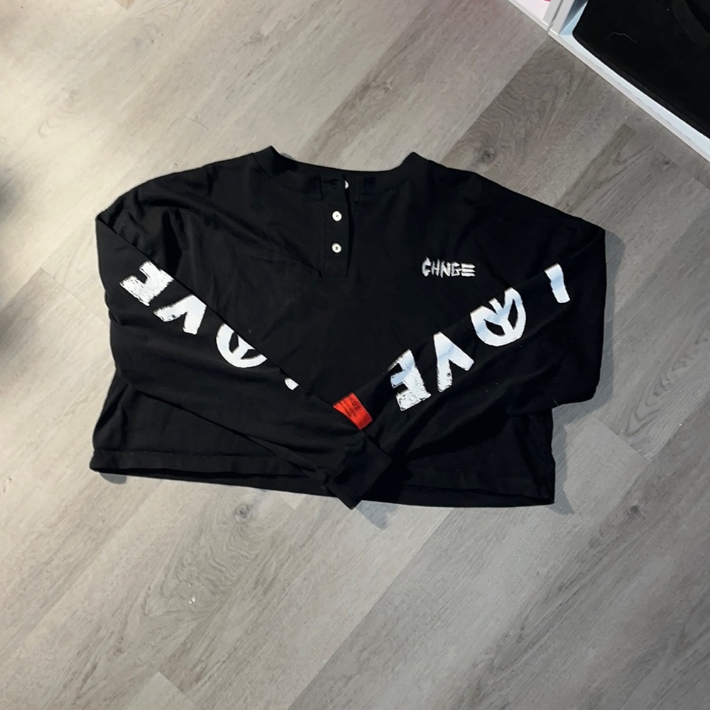 Cropped Long Sleeve